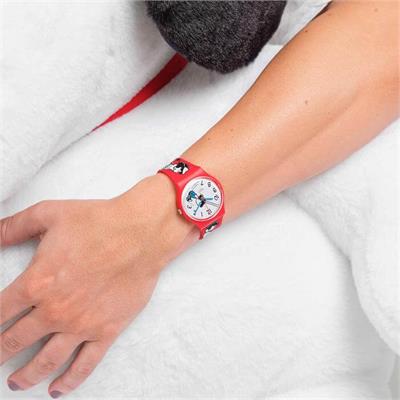 swatch-so28z106-peanuts-klunk-kadin-kol-saati-7.jpeg