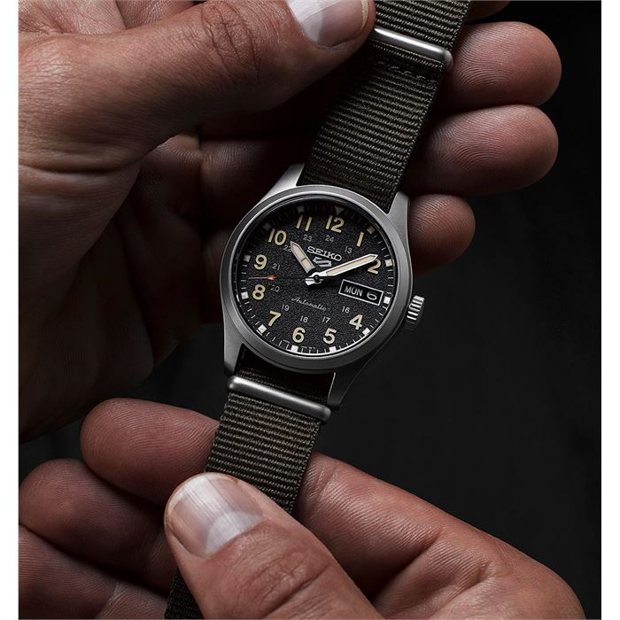 Seiko5 Sports SRPJ85K Otomatik Erkek Kol Saati - Abt Saat