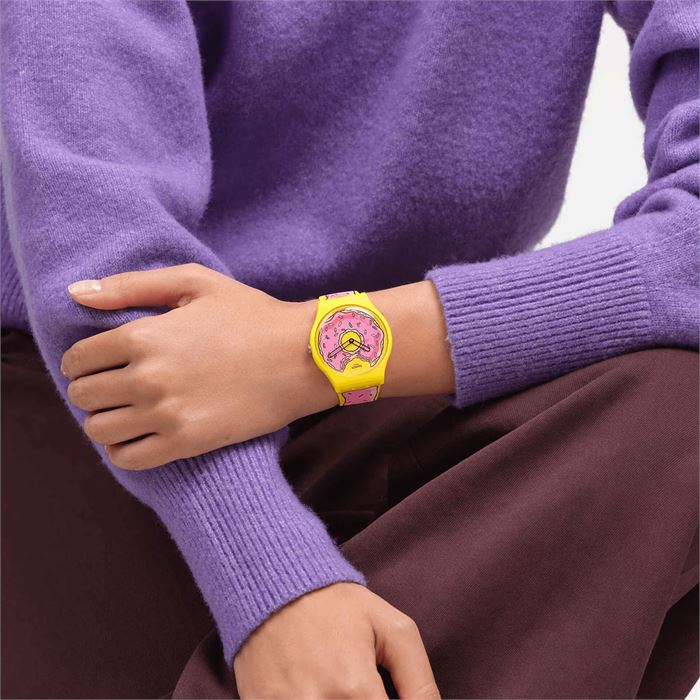 Swatch X Simpsons SO29Z134 Seconds of Sweetness Unisex Kol Saati