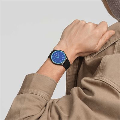 swatch-ss07b111-erkek-kol-saati-6.png