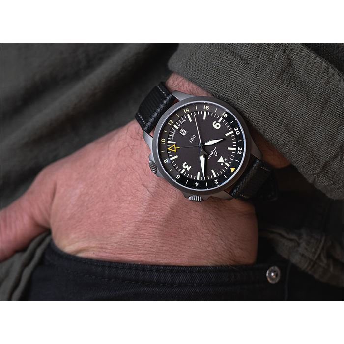 Laco Pilot Watch Special Models Frankfurt GMT 862120.2 Otomatik