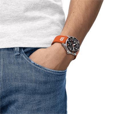 Tissot Seastar Wilson WNBA T1208071705100 Otomatik Erkek Kol Saati