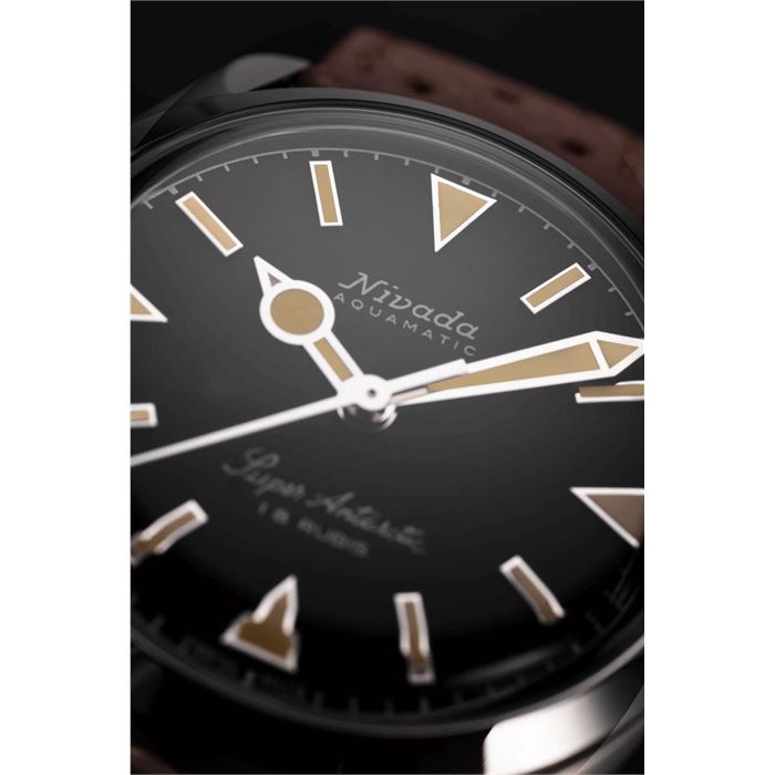 Nivada Grenchen Super Antarctic 35mm Black Kurmalı Erkek Kol Saati