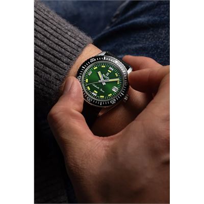 Nivada Grenchen Antarctic Diver Green Date 32053A01 Limitli Üretim