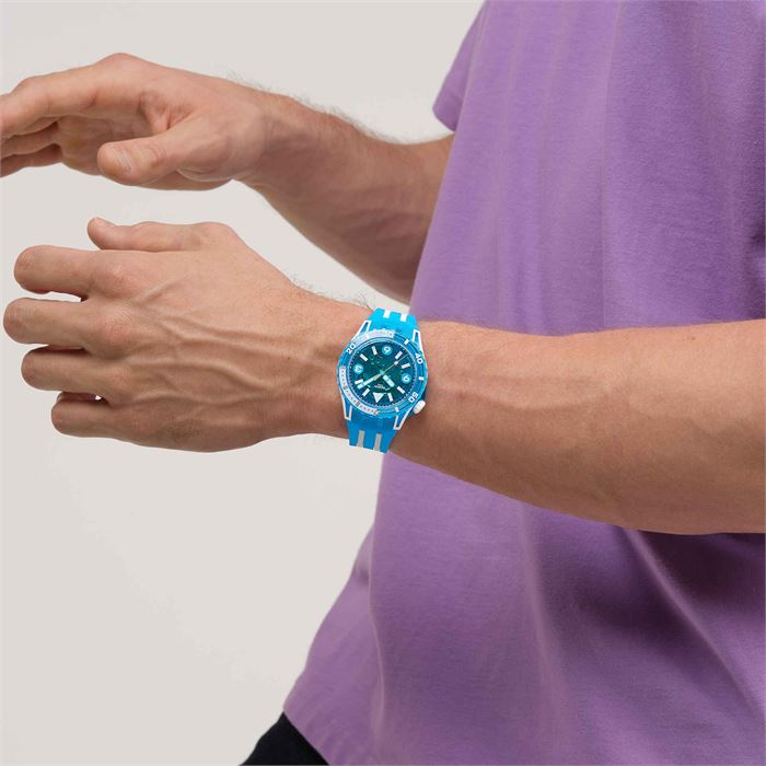 Swatch Scubaqua Blue Fire SSCU09S100 Erkek Kol Saati Abt Saat
