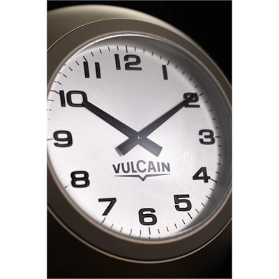 vulcain-v-tclock-limitli-uretim-masa-saati-8.jpg