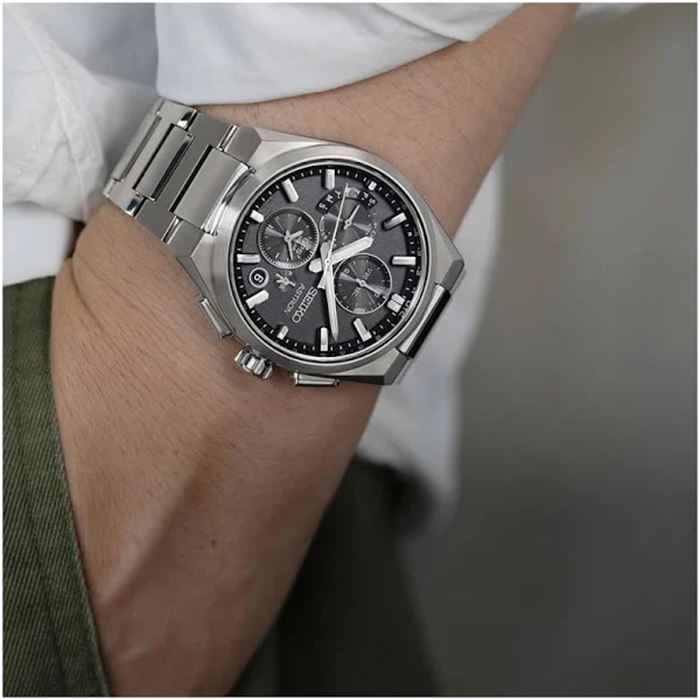 Seiko Astron GPS Solar 5X DualTime SSH163j Chronograph Erkek Kol