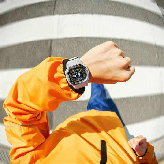 Casio G-Shock G-Squad DW-H5600MB-8A9DR Erkek Kol Saati - Abt Saat