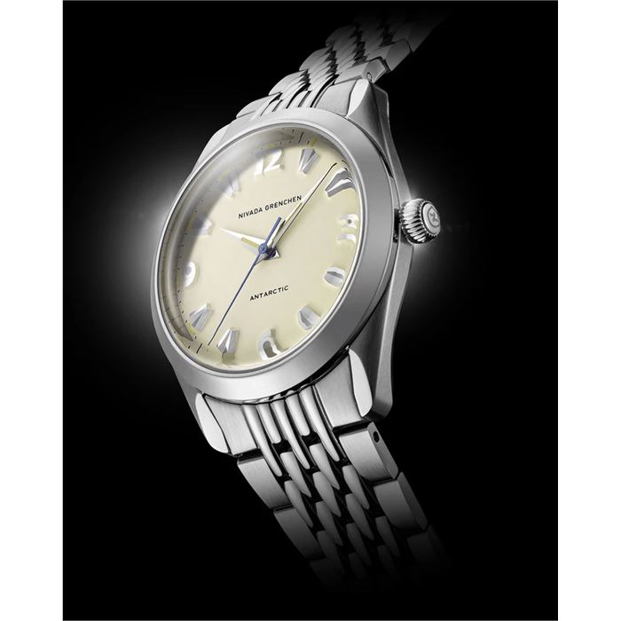 Nivada Grenchen Antarctic 38mm 32080A04 Eggshell Beige Luminova